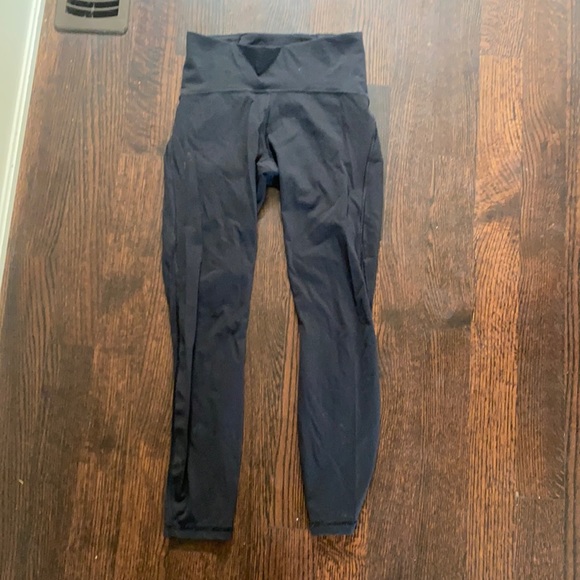 Lululemon Legginns with mesh on back of legs - Picture 1 of 2
